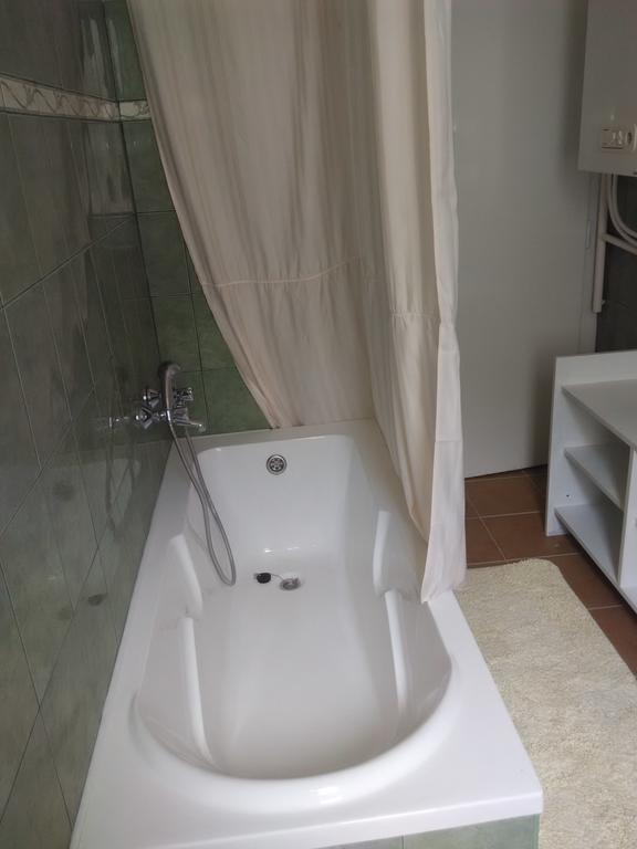 Anna Apartmanok ペーチ エクステリア 写真